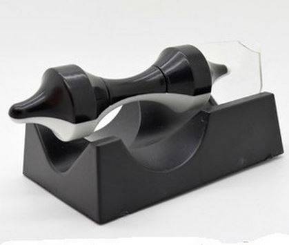 Dekoration - Cylinder som svävar med magneter