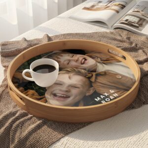 Personlig serveringsbricka - Rund - Trä - 40 cm