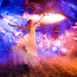 Valborg i Äventyrsgruvan barn